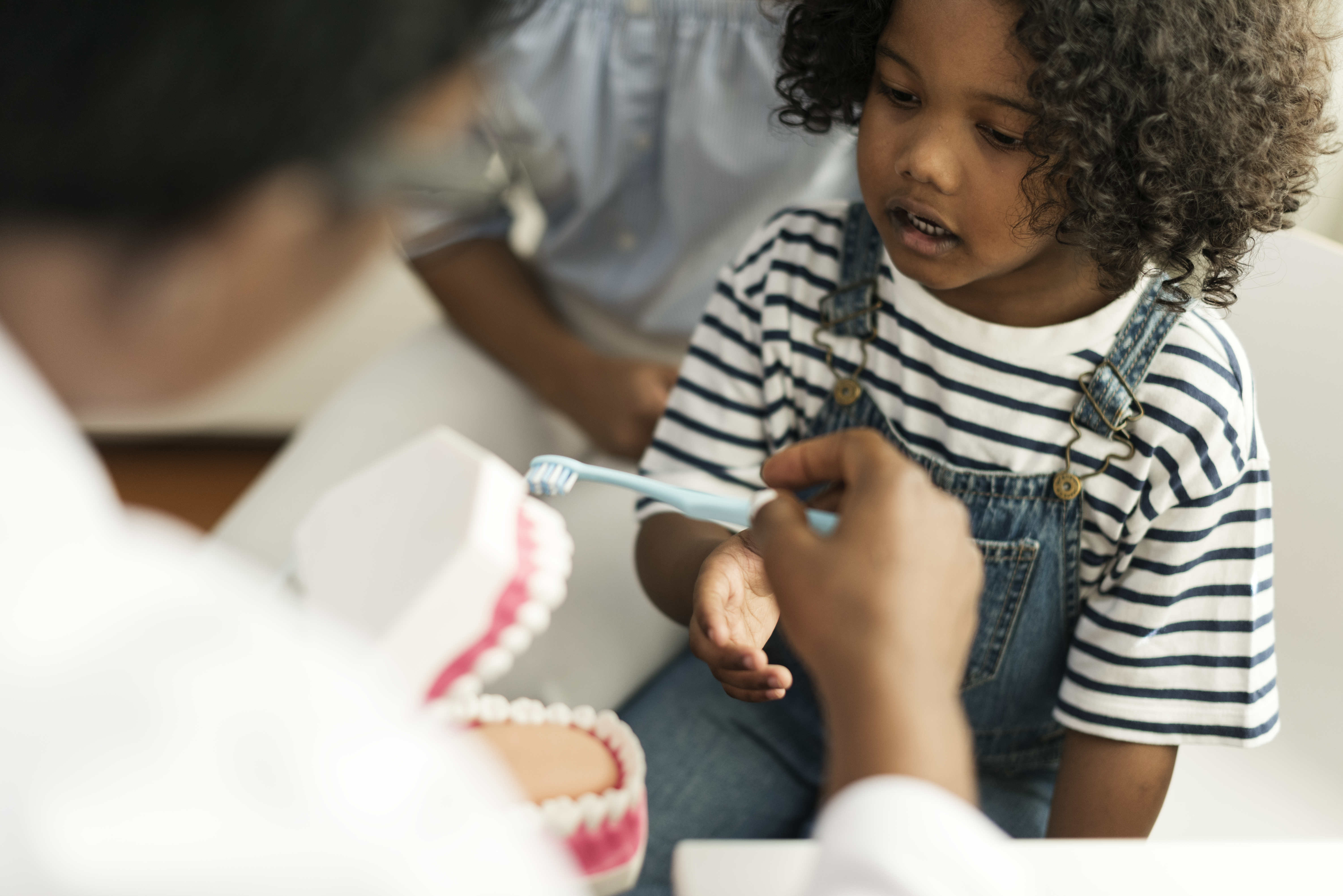 4 Things to Expect at a Back-to-School Dental Visit-1